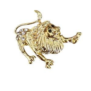 Leo Brooch with Rhinestones in Gold Tone